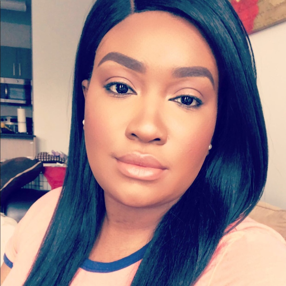Meet your Posher, Francene